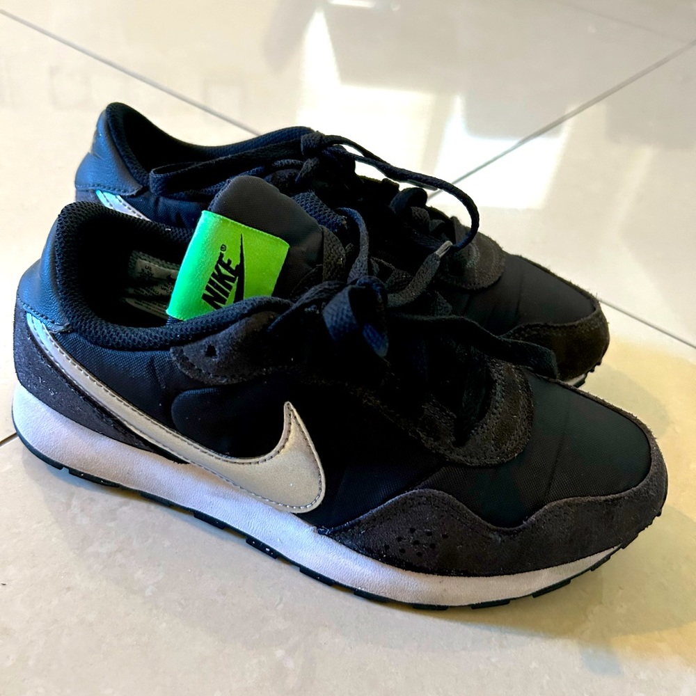 Nike shoes 👟